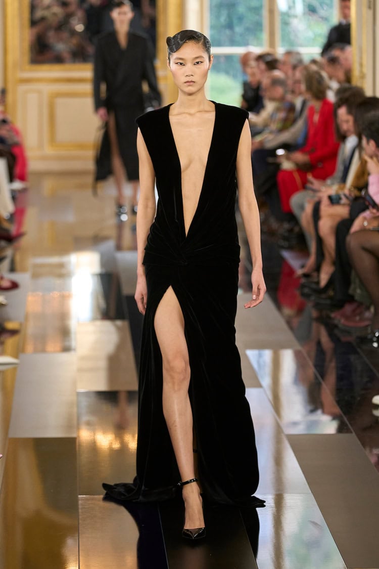 VALENTINO 2024-25 AUTUMN WINTER_047