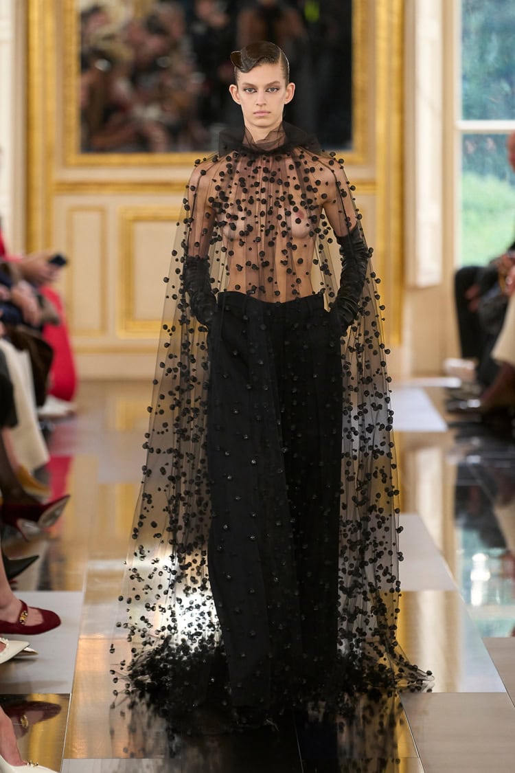 VALENTINO 2024-25 AUTUMN WINTER_038