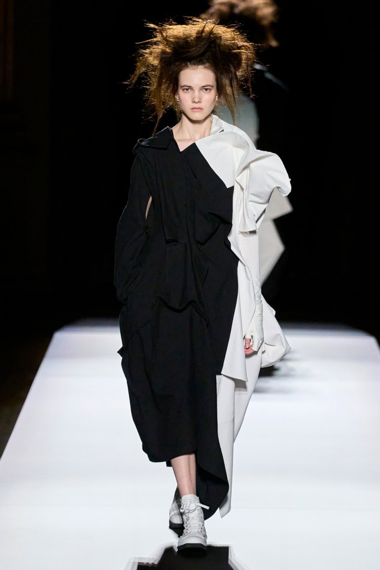 Yohji Yamamoto 2024-25 AUTUMN WINTER_009