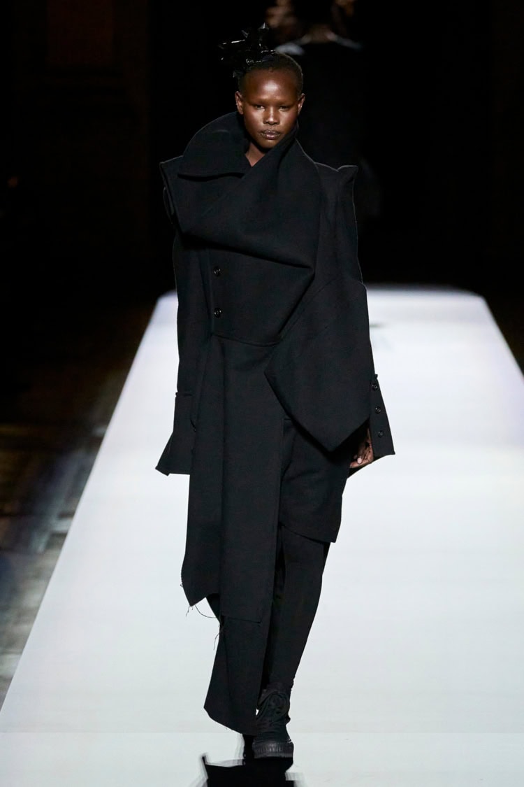 Yohji Yamamoto 2024-25 AUTUMN WINTER_015