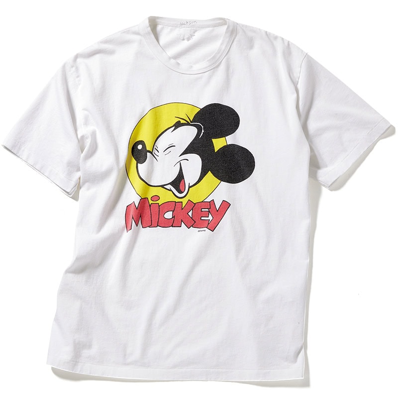 大人が着るから可愛い。ミッキーTシャツ¥16,500（ジャクソン マティス／ハンドイントゥリーショールーム）