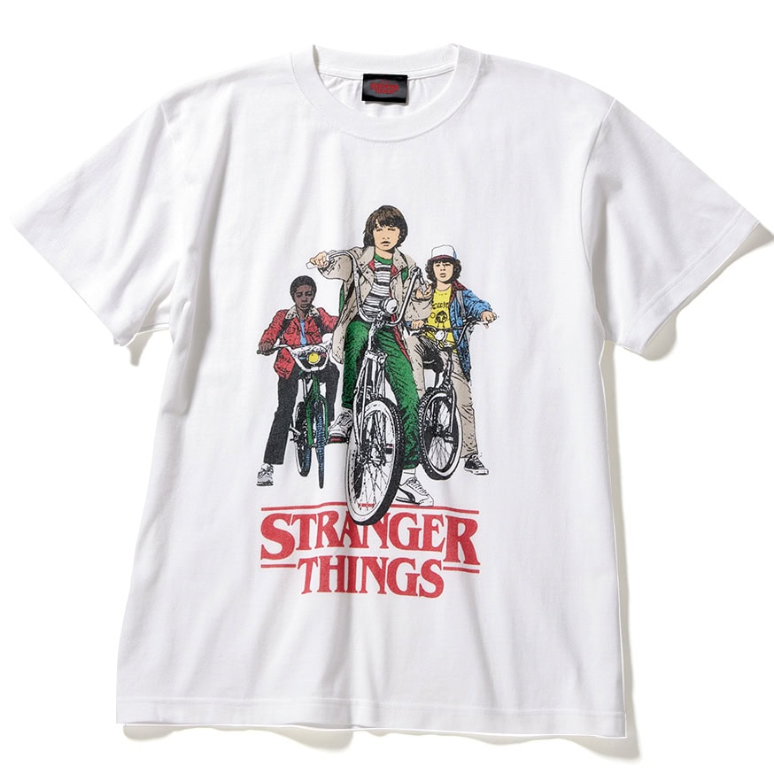 ドラマファンはマストバイ。ストレンジャーシングスTシャツ¥4,994（フリークスストア／フリークスストア 渋谷）