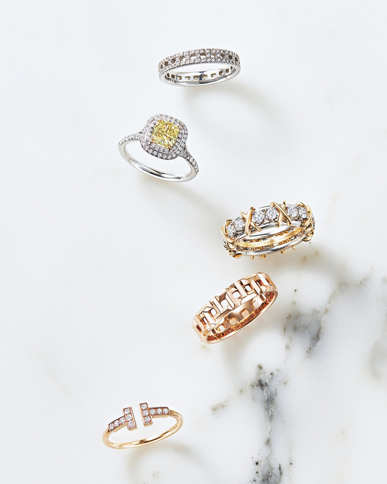 ソレスト」も「ティファニー T」も素敵。40代、結婚指輪を