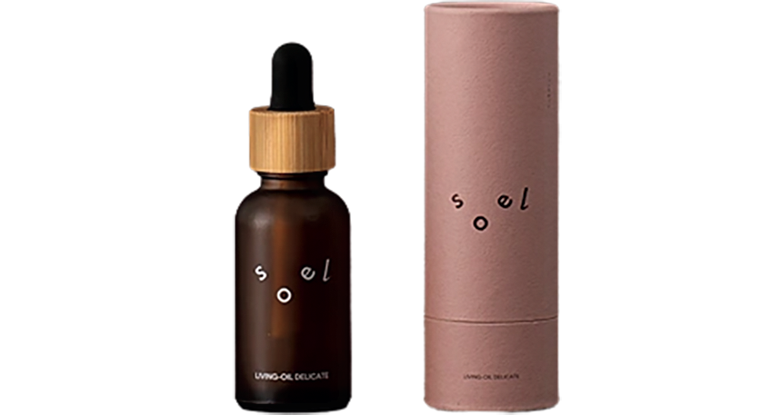 4_オーガニック認証を取得した100%天然植物オイル。soel LIVING-OIL DELICATEフェミニンオイル 30mL ¥4,800（ビープル）