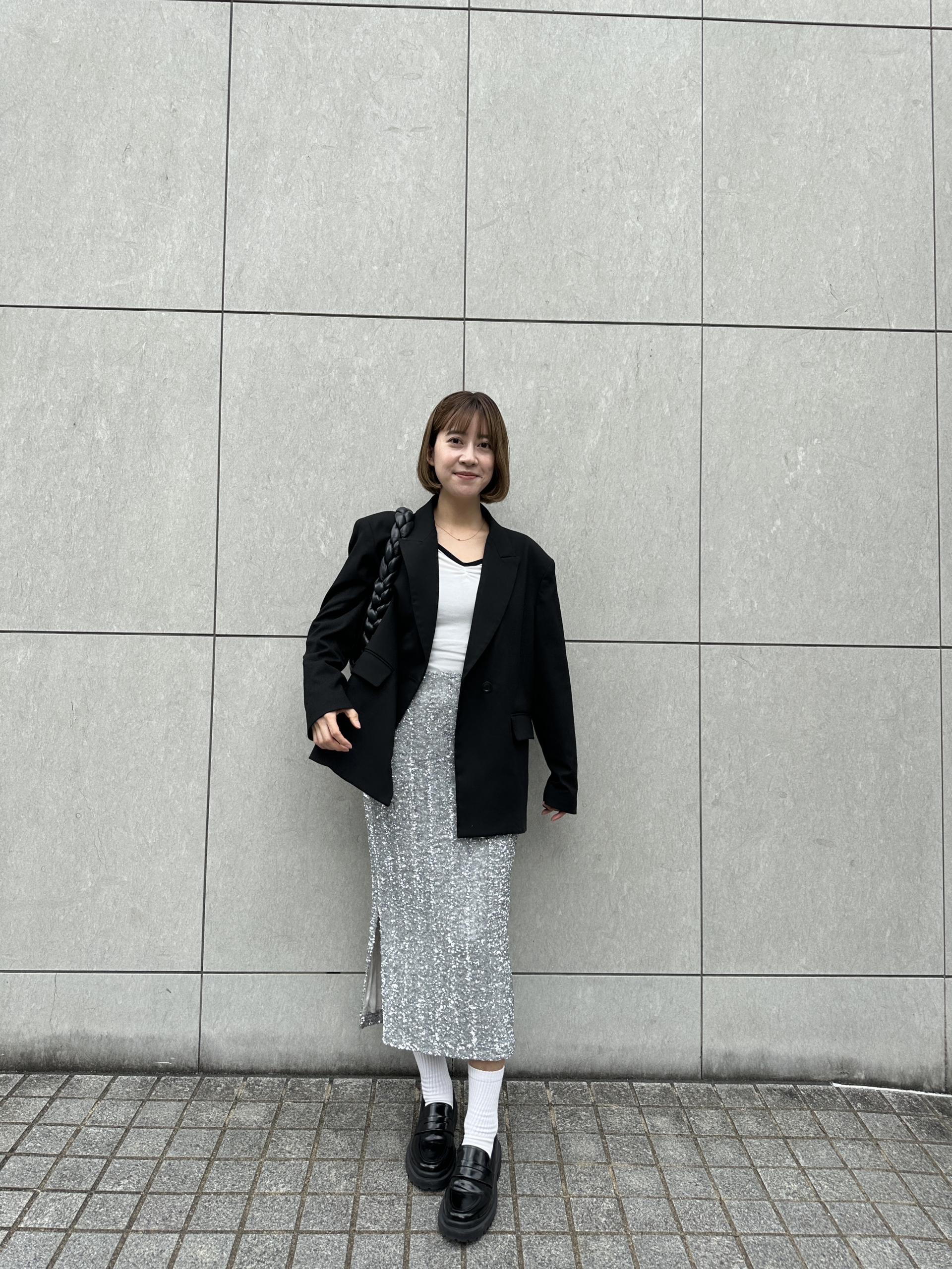 すでに2着目。オーバーサイズの「肩パッド入りジャケット」が気分 