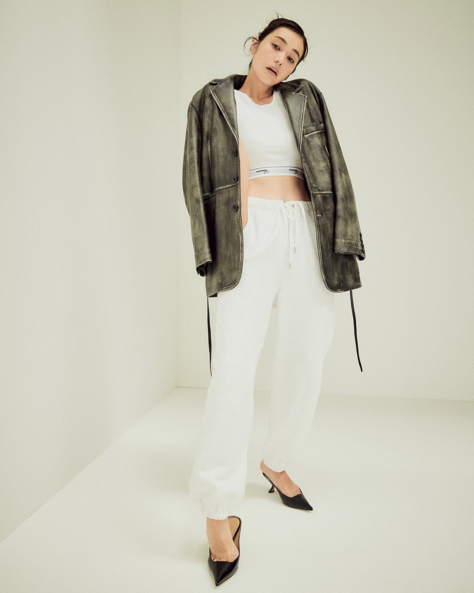 ヘイリー・ビーバーの辛口ストリートスタイル5つのルール】を人気