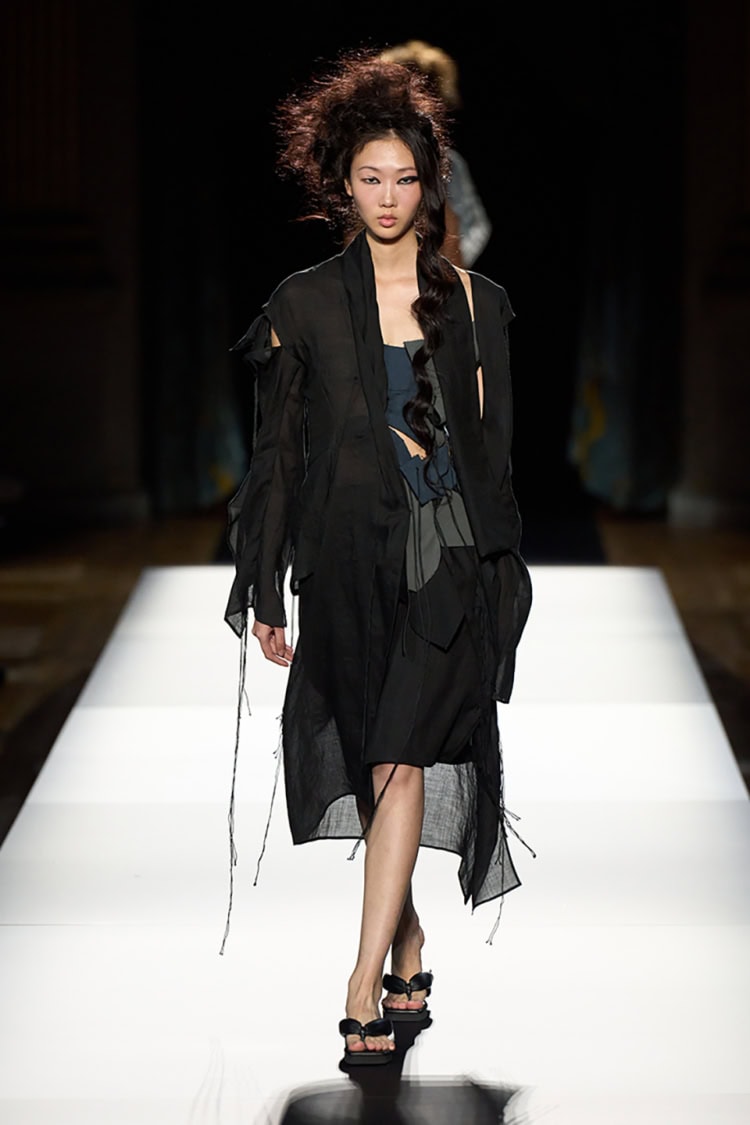 Yohji Yamamoto 2025 SPRING SUMMER_015