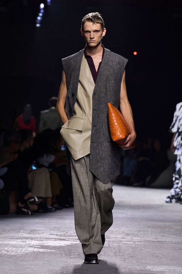 BOTTEGA VENETA 2025 SPRING SUMMER_008