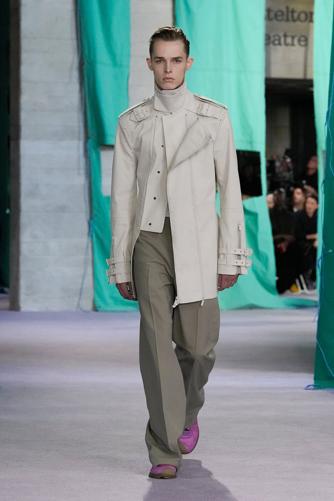 BURBERRY 2025 SPRING SUMMER_006｜BURBERRY（バーバリー