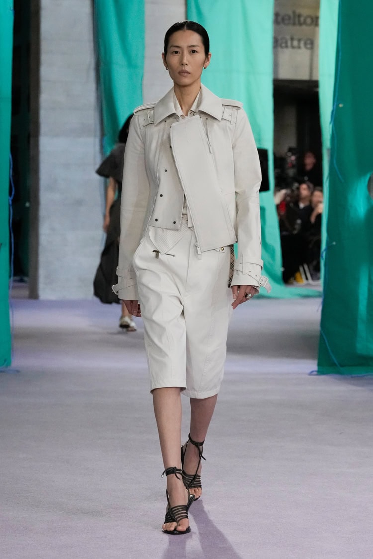 BURBERRY 2025 SPRING SUMMER_002