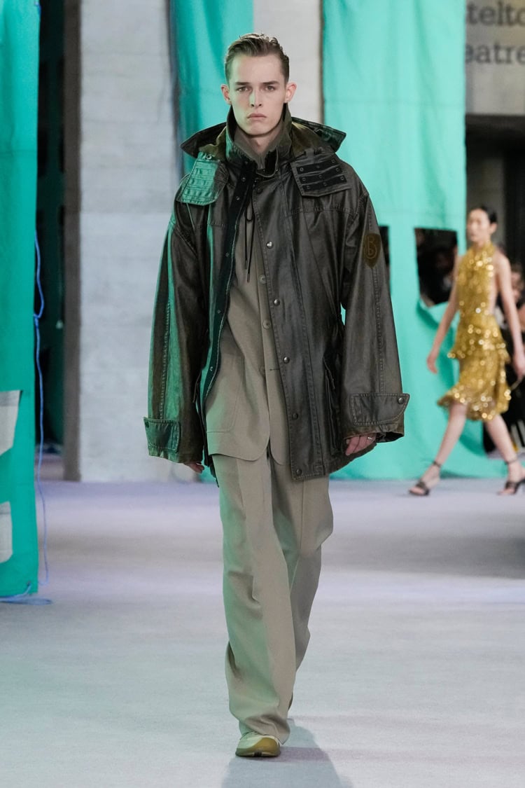 BURBERRY 2025 SPRING SUMMER_050