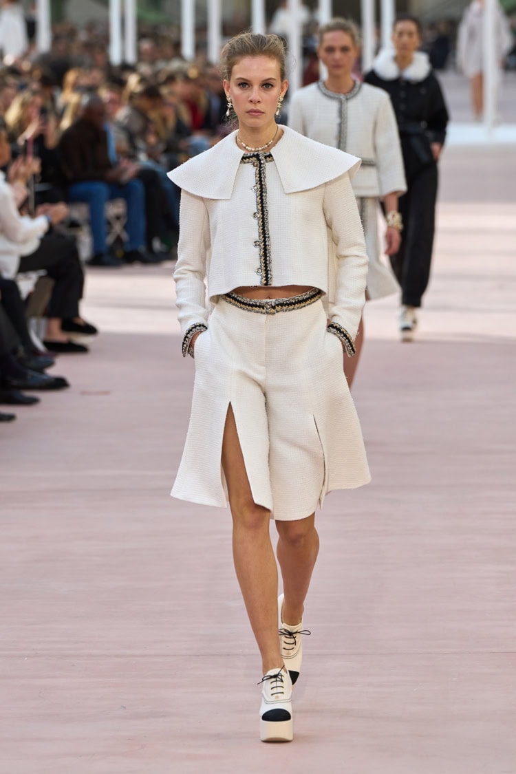 CHANEL 2025 SPRING SUMMER_003