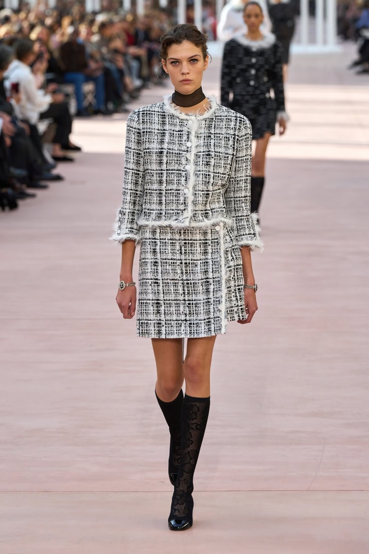 CHANEL 2025 SPRING SUMMER_007