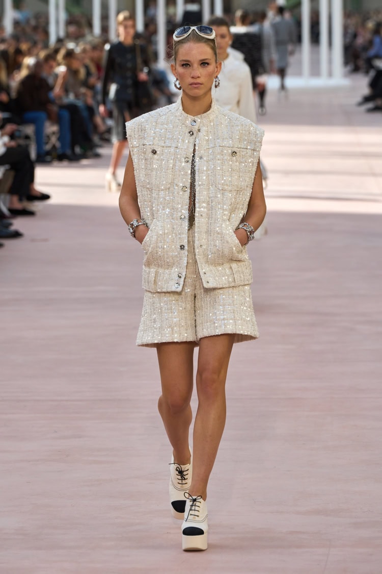 CHANEL 2025 SPRING SUMMER_014