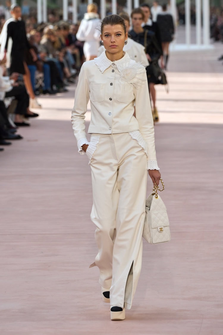 CHANEL 2025 SPRING SUMMER_015