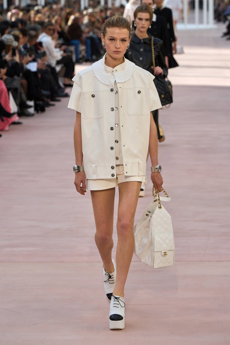 CHANEL 2025 SPRING SUMMER_016