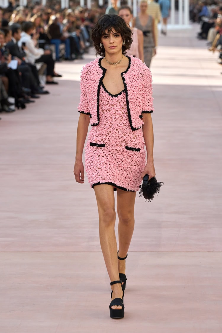 CHANEL 2025 SPRING SUMMER_039