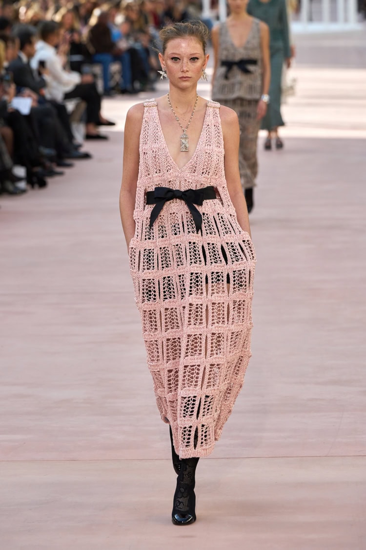 CHANEL 2025 SPRING SUMMER_040