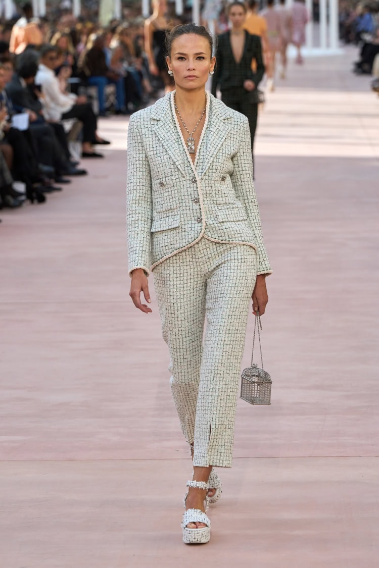 CHANEL 2025 SPRING SUMMER_043