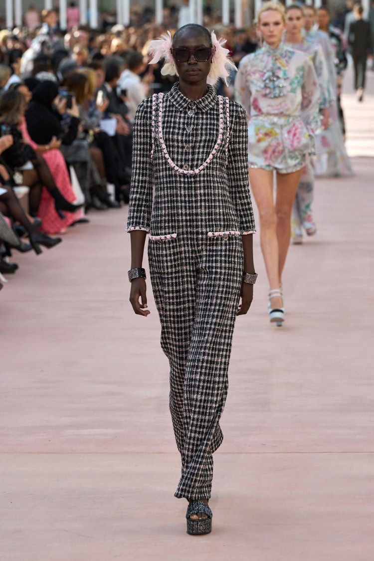 CHANEL 2025 SPRING SUMMER_050