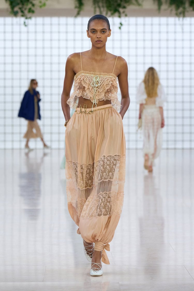 Chloé 2025 SPRING SUMMER_009