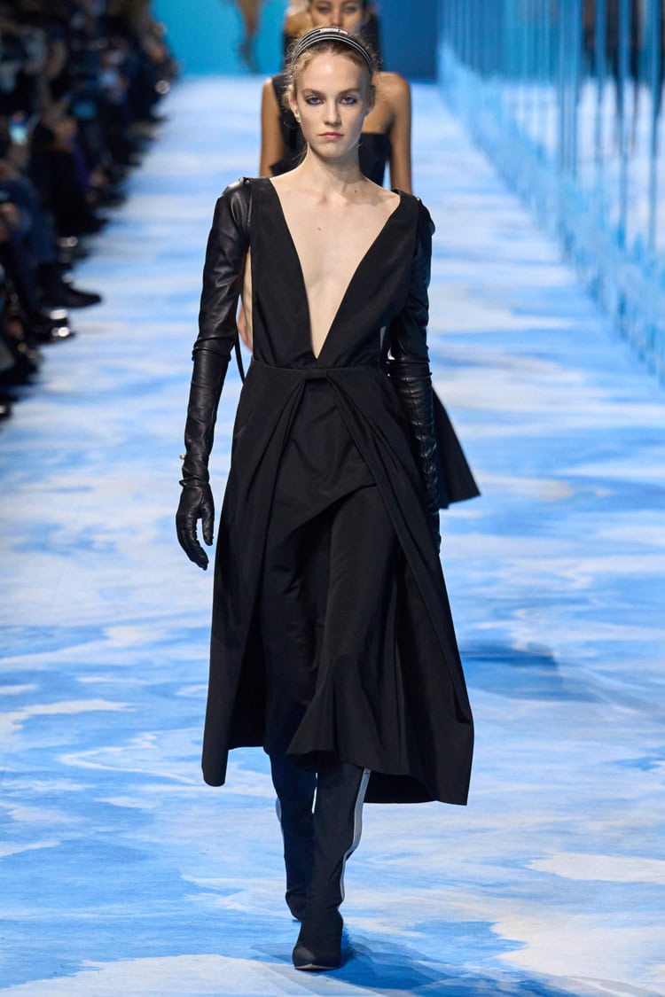 DIOR 2025 SPRING SUMMER_010