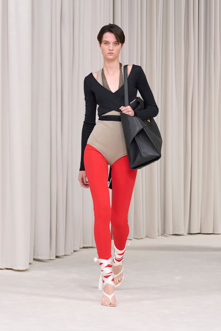 FERRAGAMO 2025 SPRING SUMMER_012