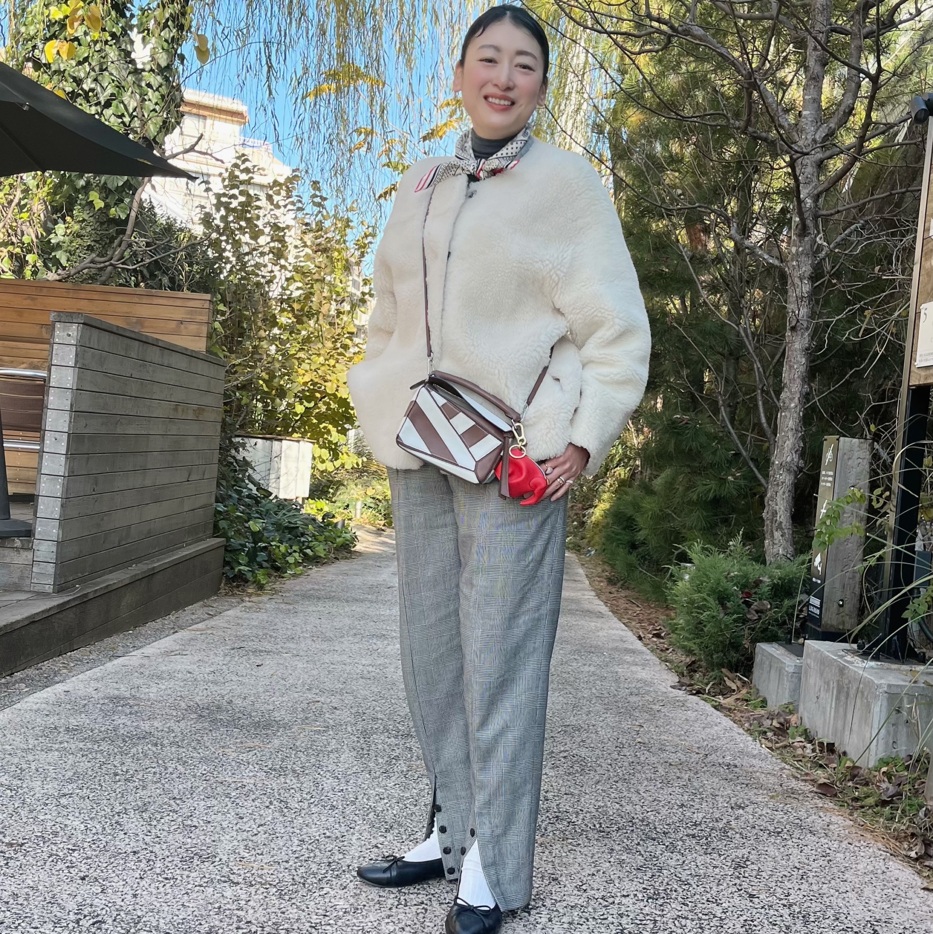 株式会社ダーハム ヒートテック MD HT2015 実録】知る人ぞ知る「ヒートテック」の裏ワザを試したら…電車内の