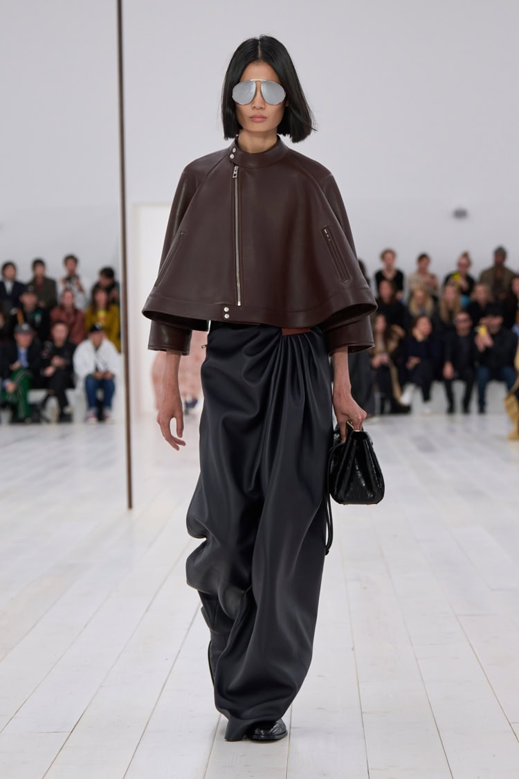 LOEWE 2025 SPRING SUMMER_039