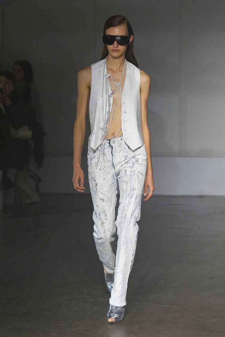 MM6 Maison Margiela 2025 SPRING SUMMER_004