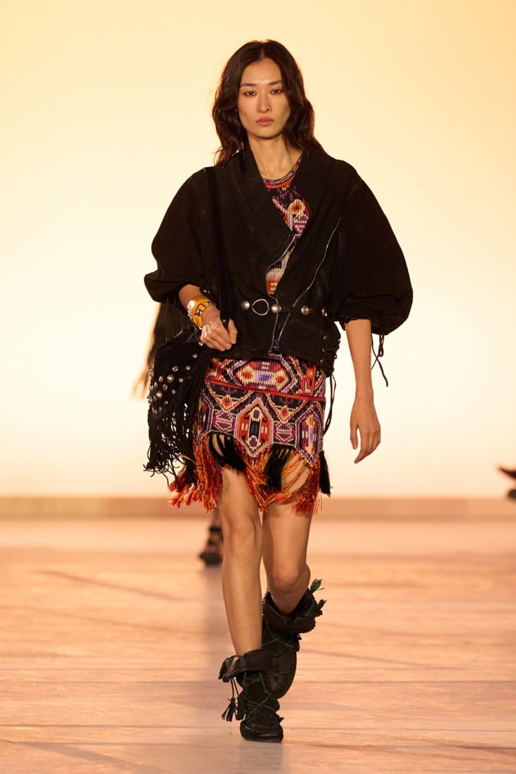 ISABEL MARANT 2025 SPRING SUMMER_023