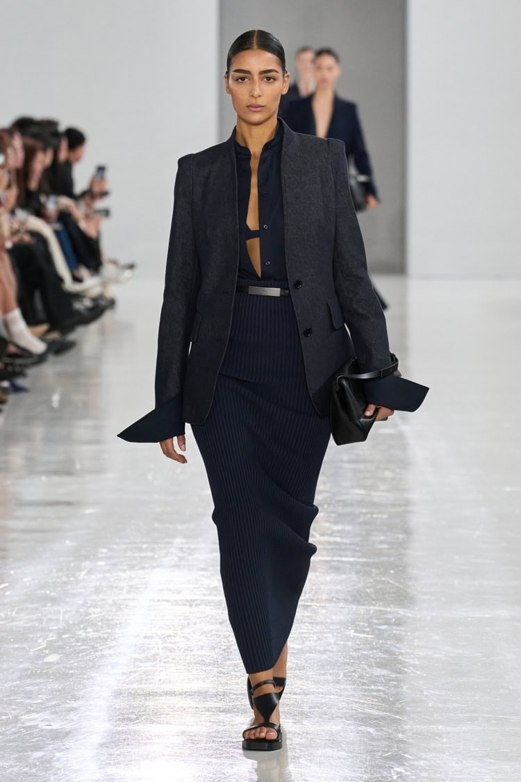 Max Mara 2025 SPRING SUMMER_011