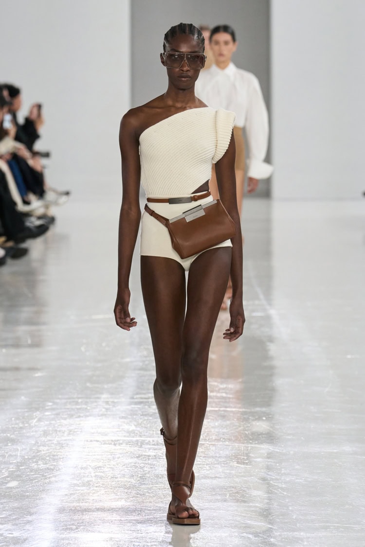 Max Mara 2025 SPRING SUMMER_017