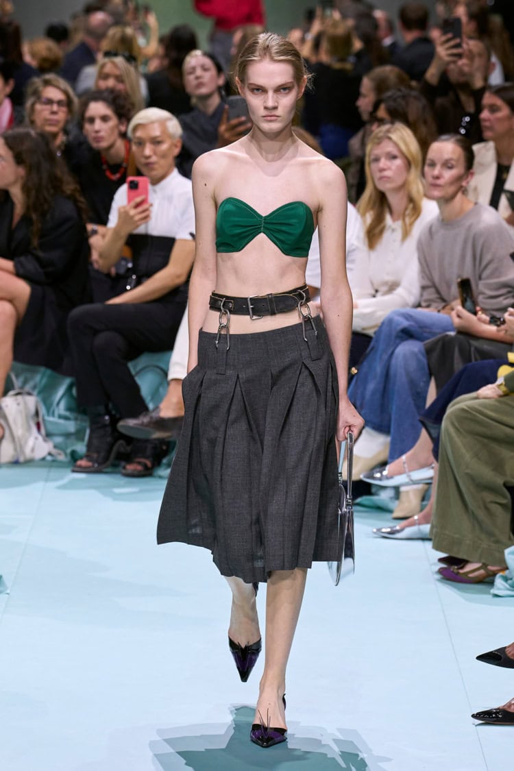 PRADA 2025 SPRING SUMMER_011