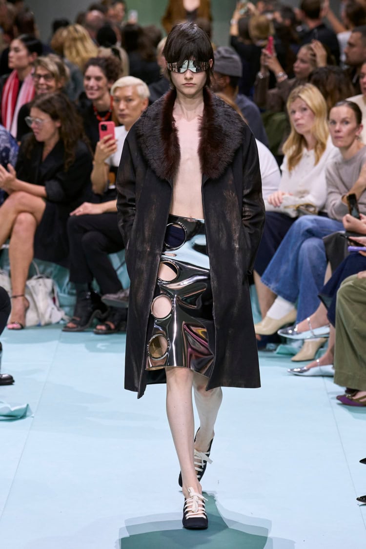 PRADA 2025 SPRING SUMMER_027