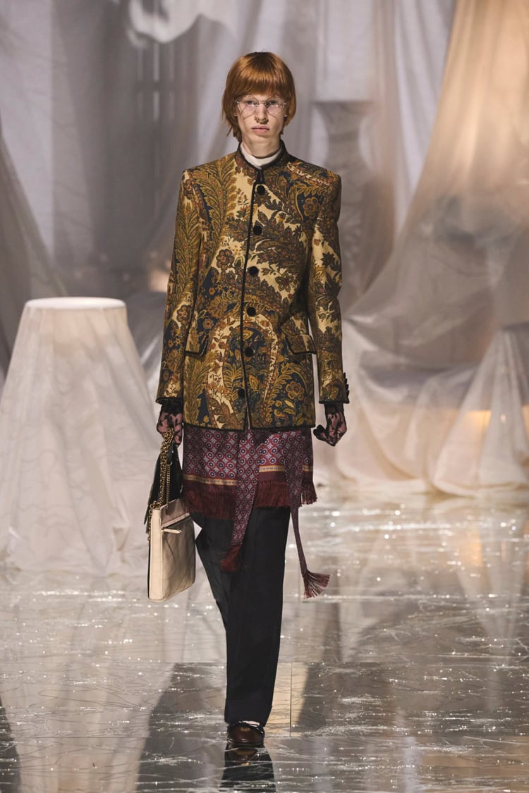 VALENTINO 2025 SPRING SUMMER_075