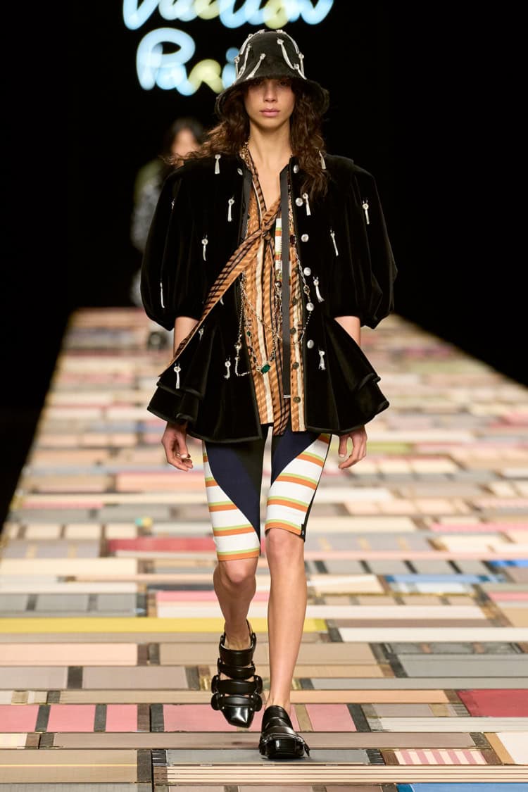 LOUIS VUITTON 2025 SPRING SUMMER_003