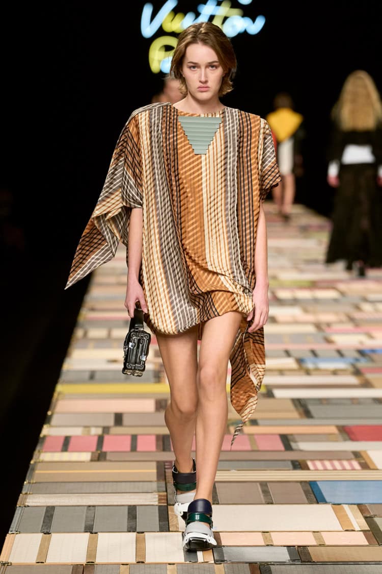 LOUIS VUITTON 2025 SPRING SUMMER_040