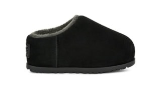 ブーツ〈パンプド スライド〉［ソール5㎝］¥25,300（UGG®／Deckers Japan）