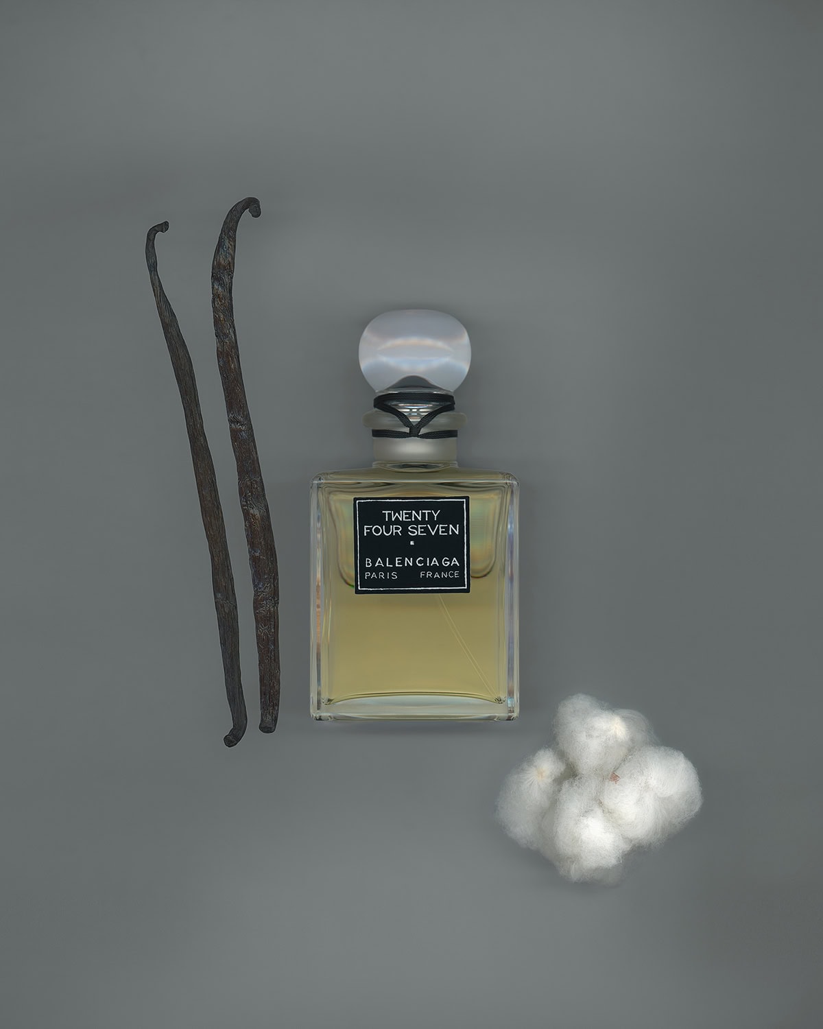 香水〈トゥエンティフォーセブン パルファム〉100mL ¥46,090※予定価格（バレンシアガ／バレンシアガ クライアントサービス）