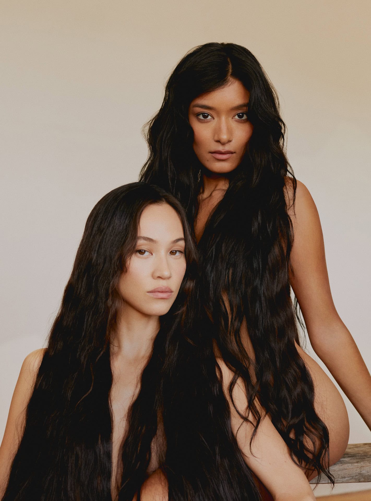 水原希子とローラがタッグを組んだヘアオイル【kiiks（キークス）】は