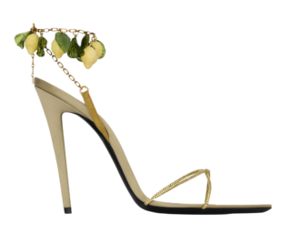 サンダル〈モン・シェリ〉［ヒール11㎝］¥396,000（サンローラン バイ アンソニー・ヴァカレロ／サンローラン クライアントサービス）