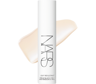 SPF27/PA++ 30mL ¥6,380（NARS JAPAN）