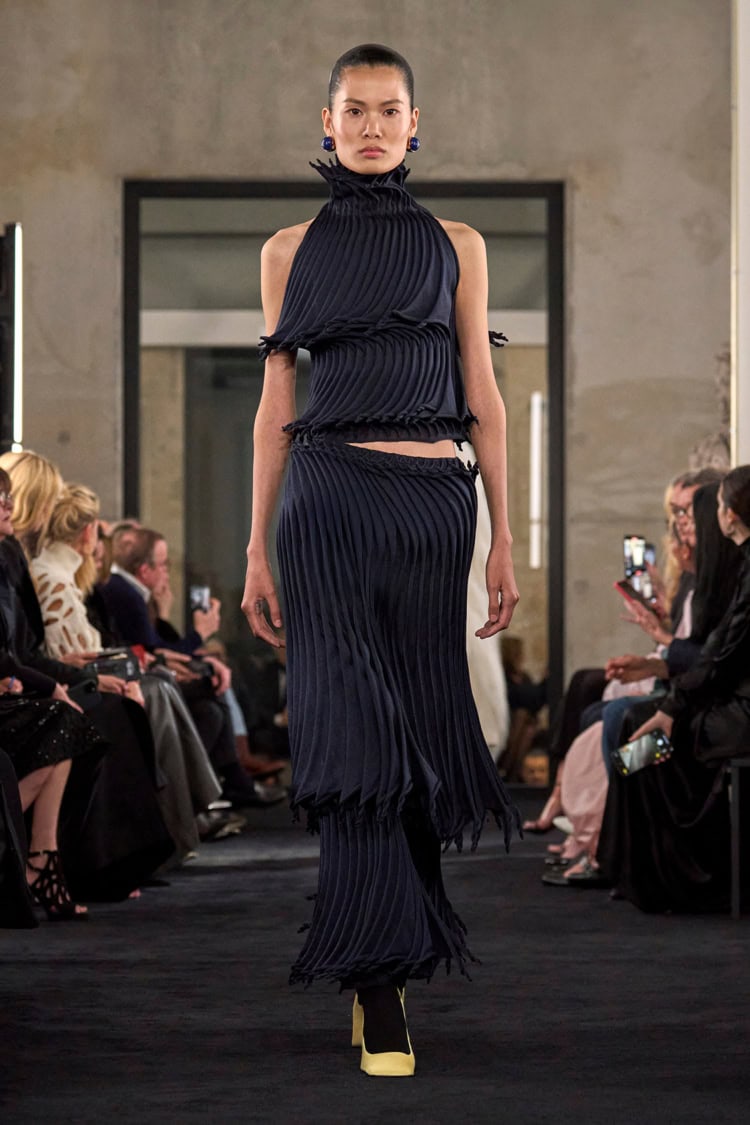 ALAïA 2025-26 AUTUMN WINTER_033