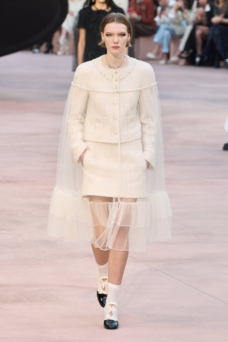CHANEL 2025-26 AUTUMN WINTER_003