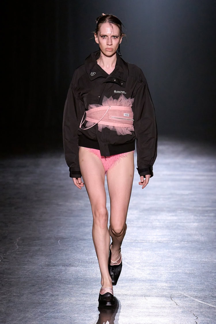 Chika Kisada 2025-26 AUTUMN WINTER_014