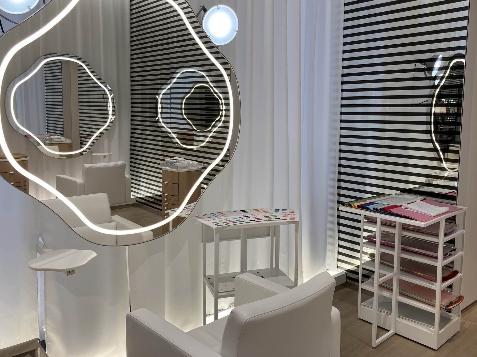 サービスを受けられるのは、SHISEIDO THE STORE3Fのヘアメイクアップサロン。