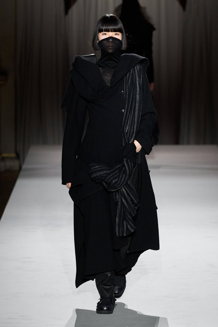 Yohji Yamamoto 2025-26 AUTUMN WINTER_005
