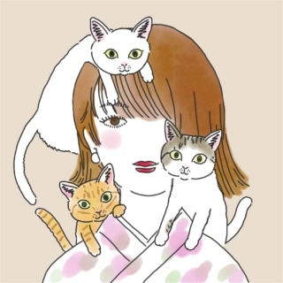 美容ライター　サカイナオミ