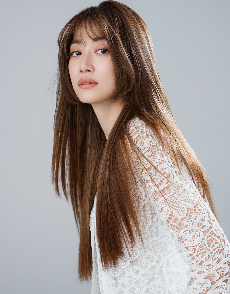 【ヨンアも実感！】高浸透ナノイーで圧倒的ツヤ髪へ！ パナソニック最高峰のストレートアイロン ナノケア
